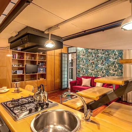 Apartment San Calisto Rome